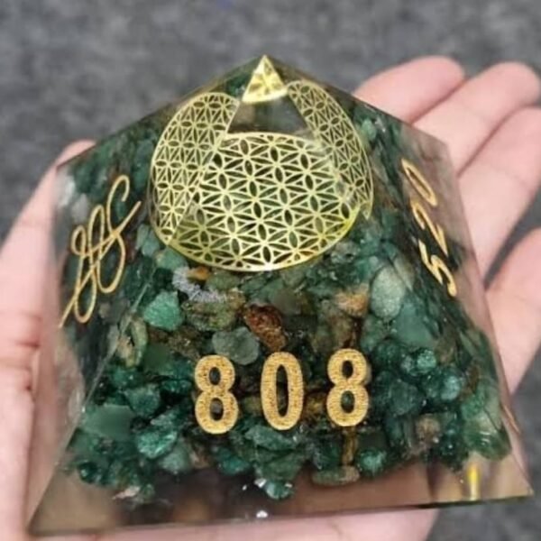 Green Aventurine Orgonite Pyramid